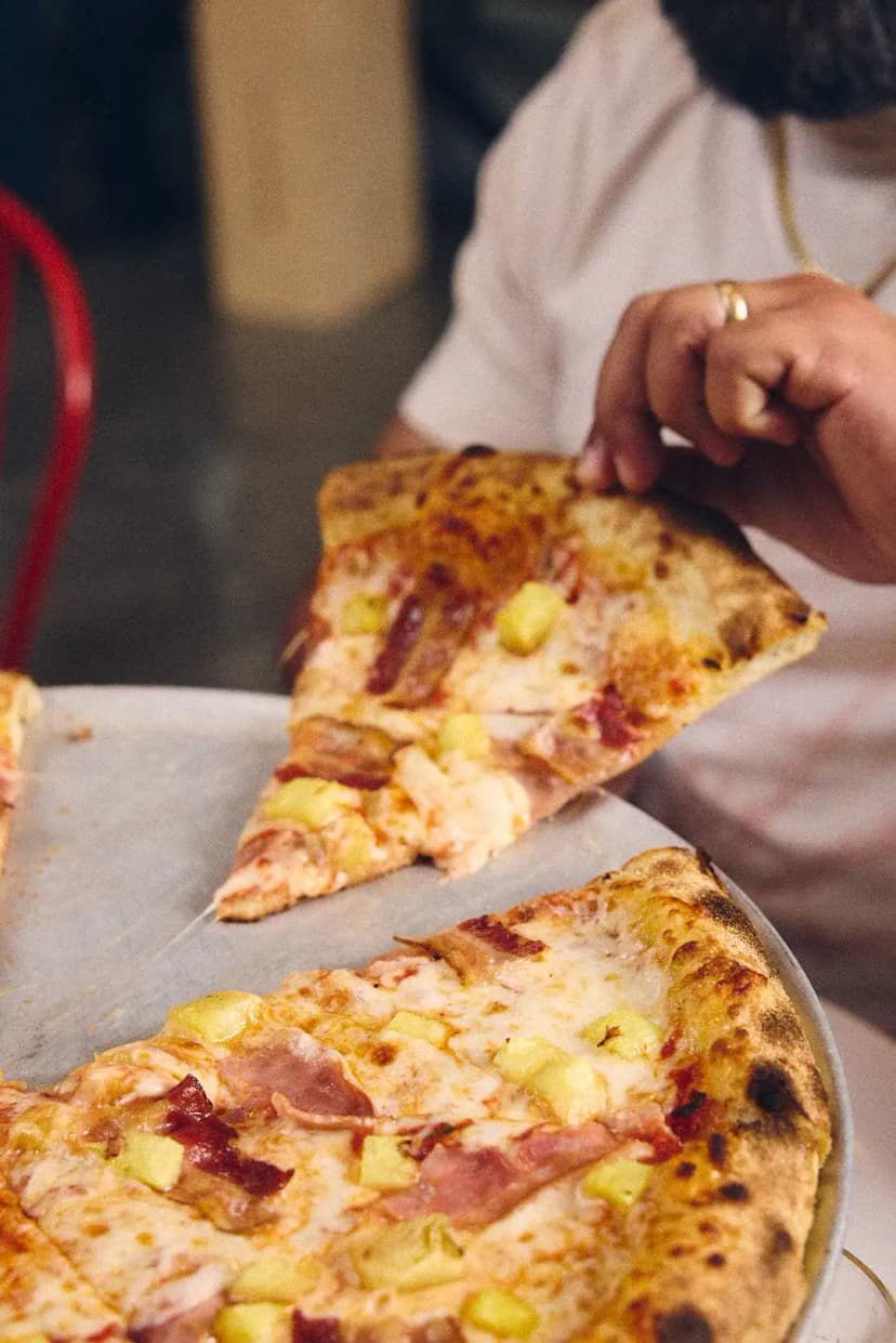 Flippers Pizza