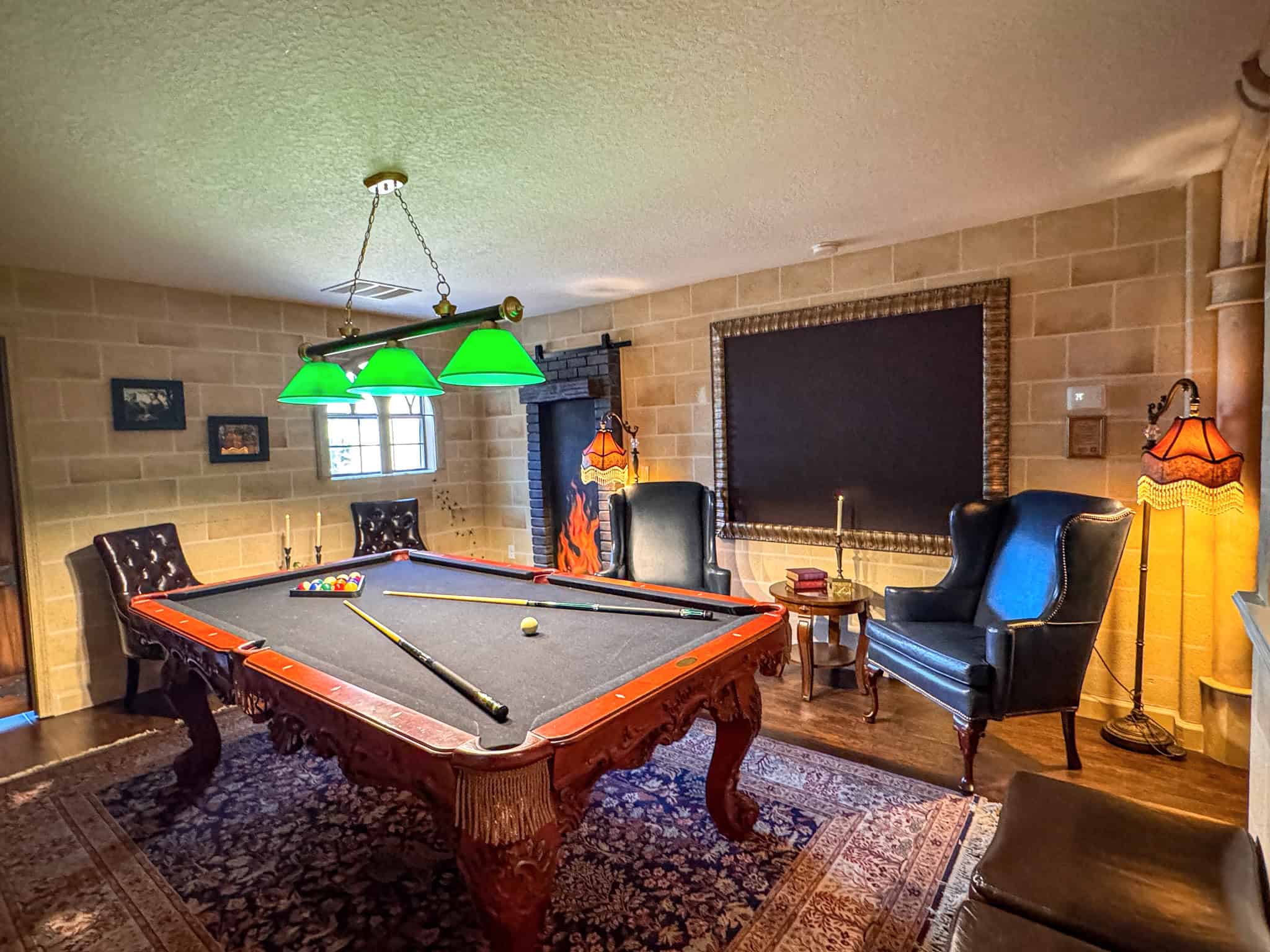 The-Regents-Club-Med-01