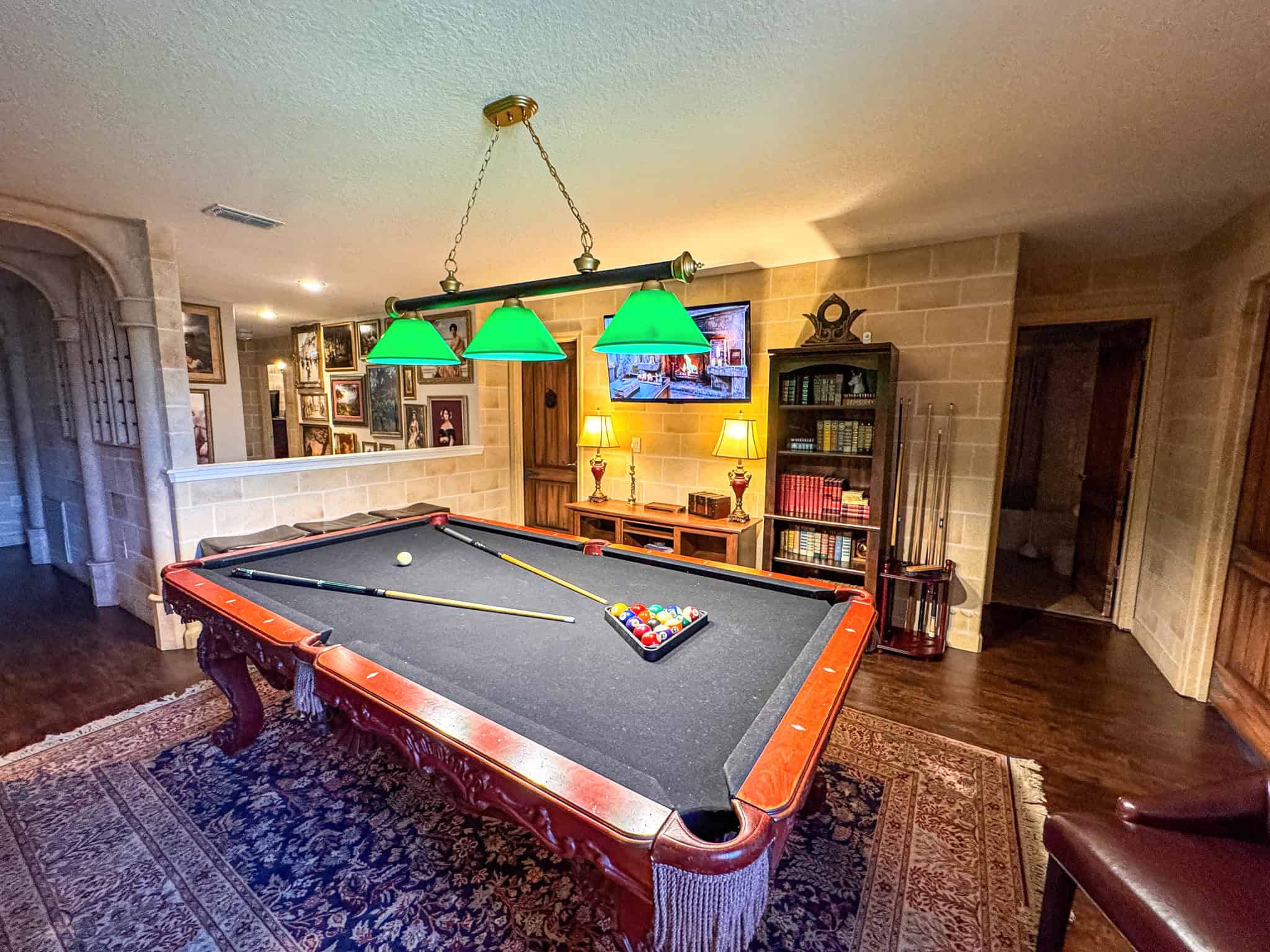 The-Regents-Club-Med-03